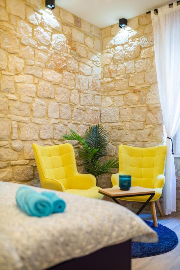 Apartman Kolura Vis Ngoại thất bức ảnh